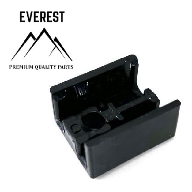 BOWDEN VÉG EVEREST