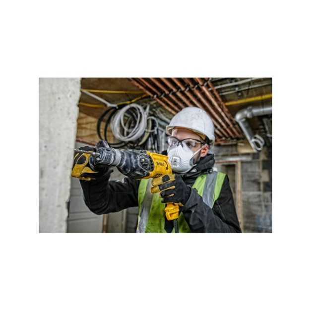 DEWALT Fúrókalapács SDS-Plus 710 W D25033