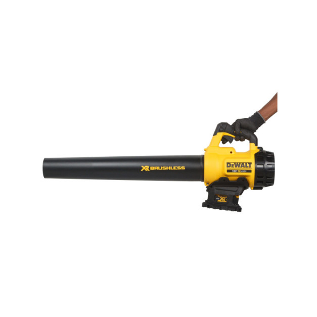 DEWALT Akkus lombfúvó 18 V szénkefe nélküli (1 x 5,0 Ah akku + töltő) DCM562P1