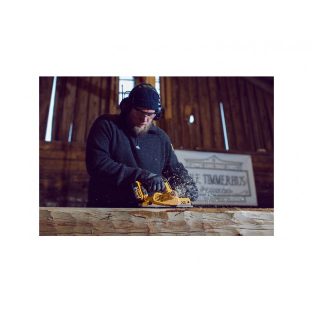 DEWALT Akkus gyalugép 18 V szénkefe nélküli (2 x 5,0 Ah akku + töltő) DCP580P2
