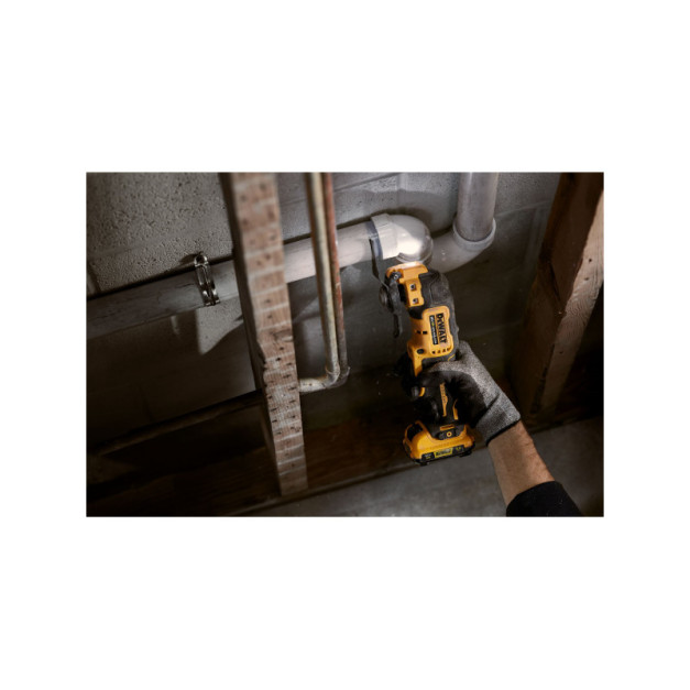 DEWALT Akkus multifunkciós gép 12 V szénkefe nélküli (1 x 2,0 Ah akku + töltő) DCS353D2