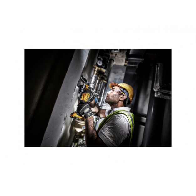 DEWALT Akkus multifunkciós gép 18 V szénkefe nélküli (Akku + töltő nélkül) DCS356N