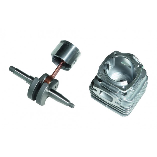 Oleo-Mac benzines fűkasza 25,4cm³ / 1,3 Le , damilfej+ kés + vállpánt