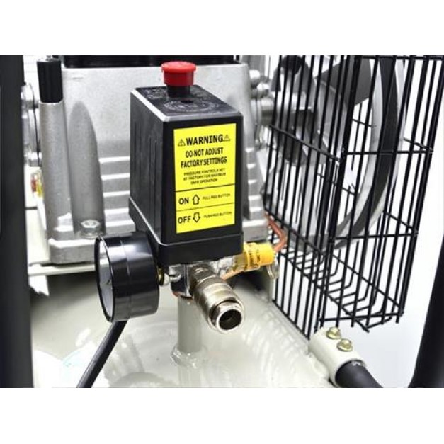 Geko 100 literes 8 Bar-os olajos kompresszor, 390 L/perc