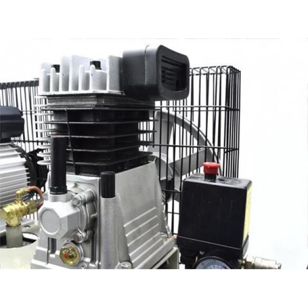 Geko 100 literes 8 Bar-os olajos kompresszor, 390 L/perc