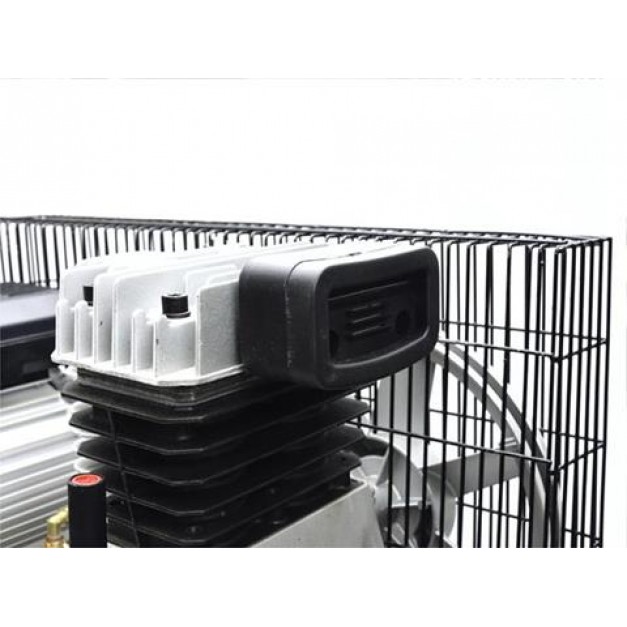 Geko 100 literes 8 Bar-os olajos kompresszor, 390 L/perc