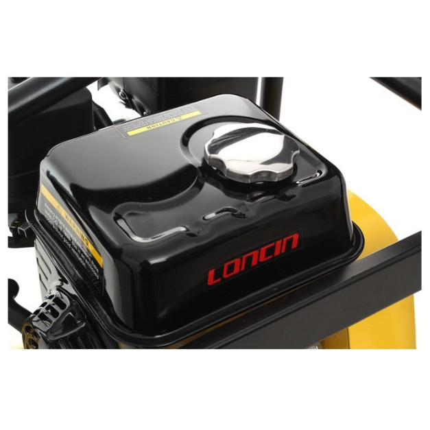 Kraft&Dele 92 kg-os benzines lapvibrátor, LONCIN motorral