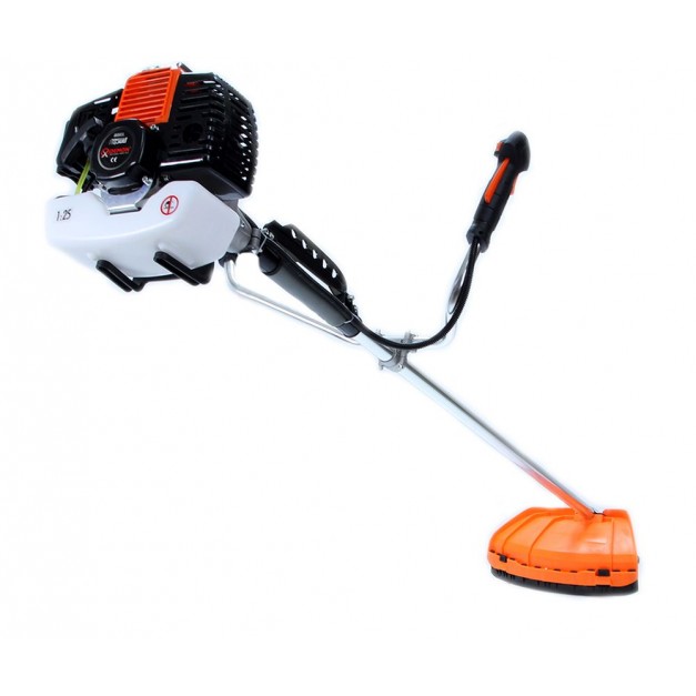Demon RQ580 benzines fűkasza, 51,7cm³ , 8 tartozékkal