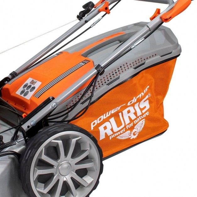 Ruris multifunkciós fűnyíró 196cm3 5,7LE 53 cm vágósz. önjáró