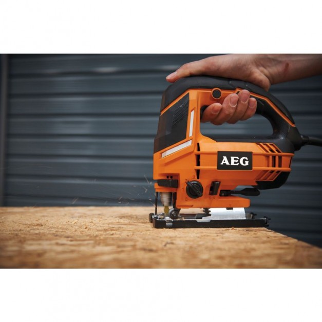 AEG dekopír fűrész 700W