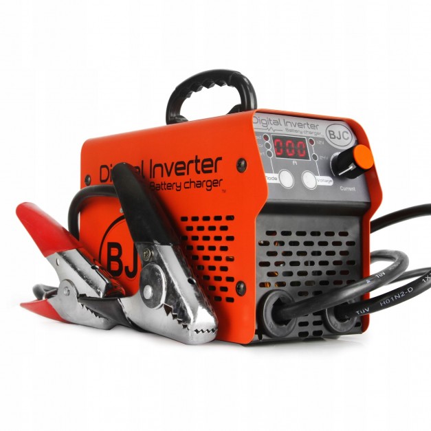 BJC BC-400 inverteres akkumulátor töltő és indító 400A, 12V / 24V