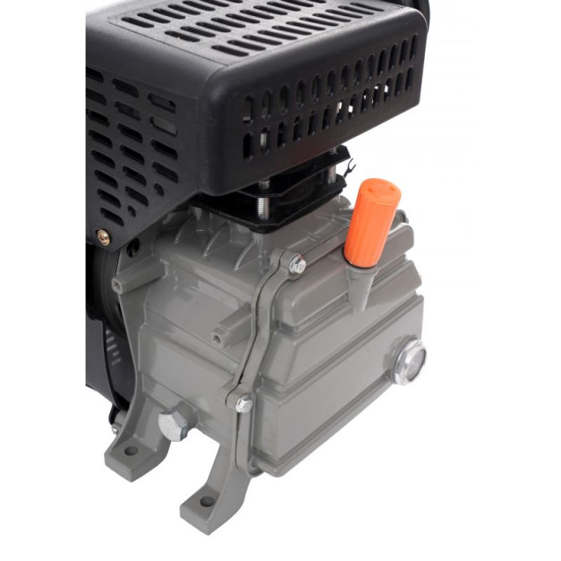 Kraft&Dele kompresszor ,légsűrítő motorral 270l/perc