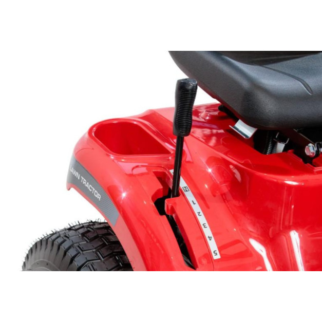 AGM LTM 98-25 Fűnyíró traktor 432 cm³, 7,6 kW, vágássz.: 980 mm 