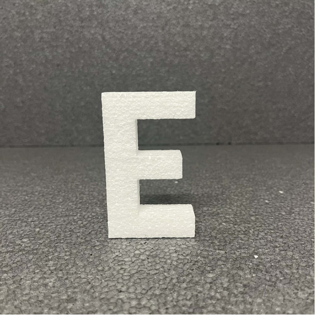 Polisztirol 3D E betű, 11 cm 