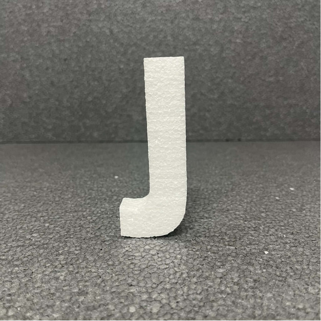 Polisztirol 3D J betű, 11 cm 