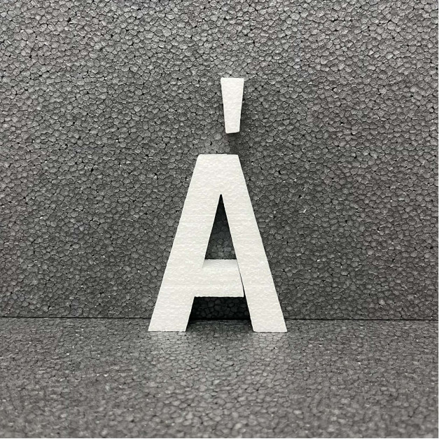 Polisztirol 3D Á betű, 11 cm 